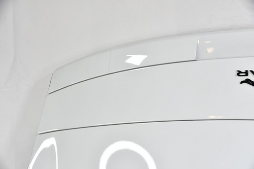 2014 - 2020 JAGUAR F-TYPE OEM REAR TRUNK DECKLID W/ ACTIVE SPOILER (CONVERTIBLE) - Picture 4 of 23