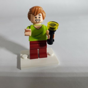 lego shaggy minifigure