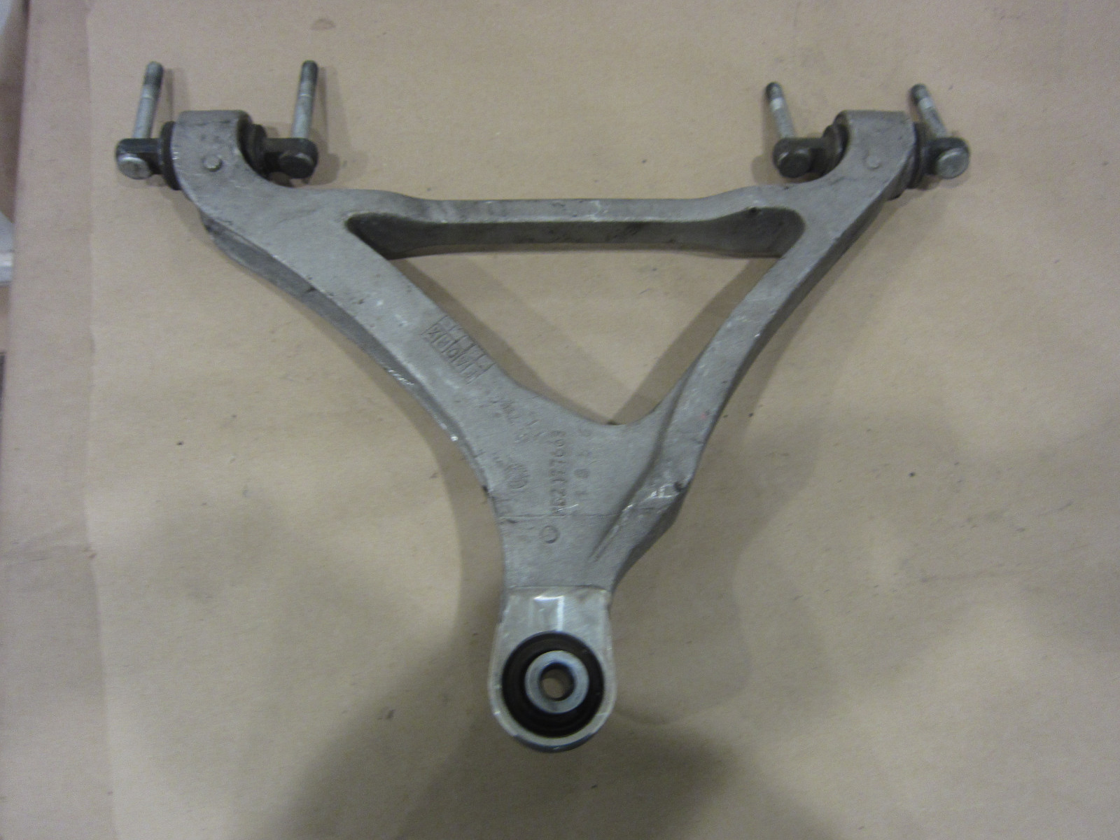 Ferrari 360 - RH Rear Lower Control A Arm / Suspension - P/N 185080 -177663