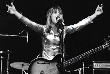 Suzi Quatro signed 8x12 inch photo autograph Suzi Quatro signed 8x12 inch photo autograph
