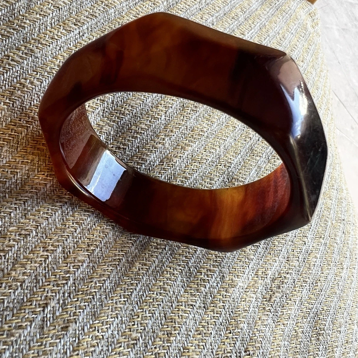 Bracelet Fantaisie Style Ethnique - Jonc Larges Motifs Blancs Et Marron, 47 Grammes - Occasion