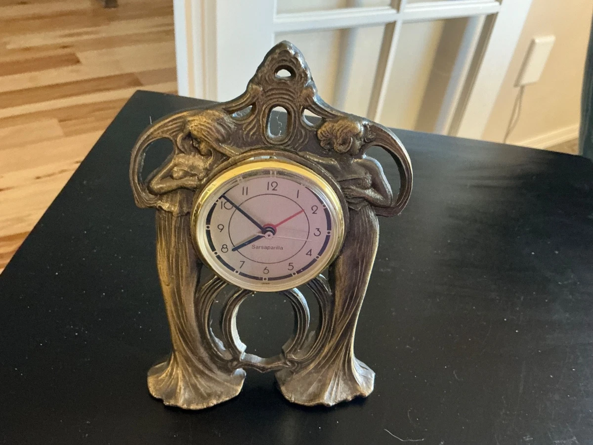 Sarsaparilla Deco In Collectible Shelf, Mantel Clocks (1970-Now