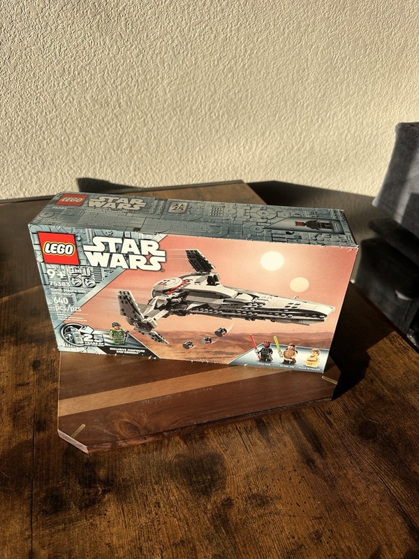 LEGO Star Wars Darth Maul's Sith Infiltrator 75383 640 pcs Episode I 2024