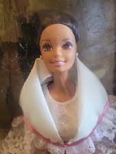 Foreign Barbie from the Philippine Centennial (Box Is Damaged) Pre-owned 