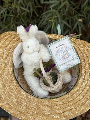 Hallmark Bunnies by the Bay 7  Easter Angel Bunny Plush w/ In 10 Straw Hat 2002