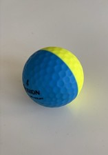 Two Colors Golf Ball Srixon Q-Star Tour