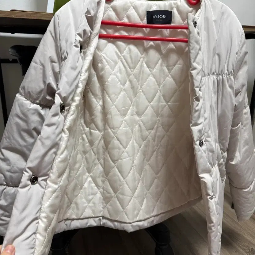 Avec Ivory Down Padding Jacket - Women's Winter C… - image 6