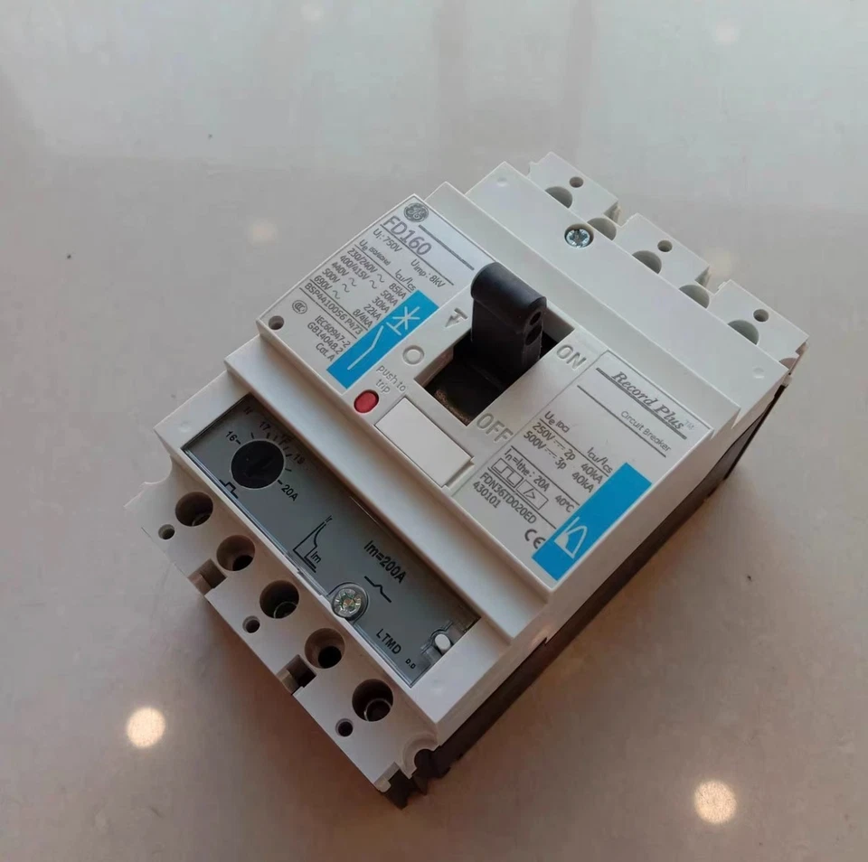 GE FD160 molded case circuit breaker from the United States FDN36TD020ED Brand n - Image 2 of 4