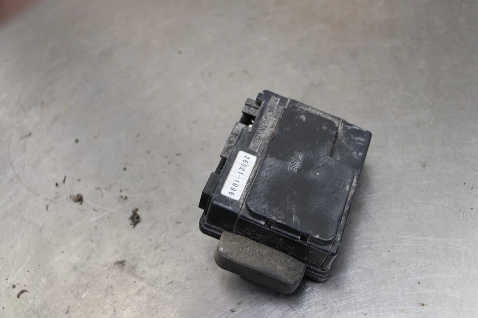 03-08 KAWASAKI ZZR600 RELAY ASSEMBLY FUSE BOX 26021-1096 - Image 2 of 4