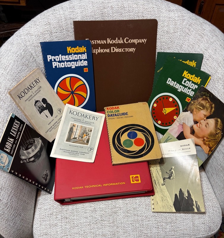 KODAK BUNDLE ~ KODAKERY ~ GUIDES ~ TECH MANUAL FOLDER ~ KODAK PAMPHLETS