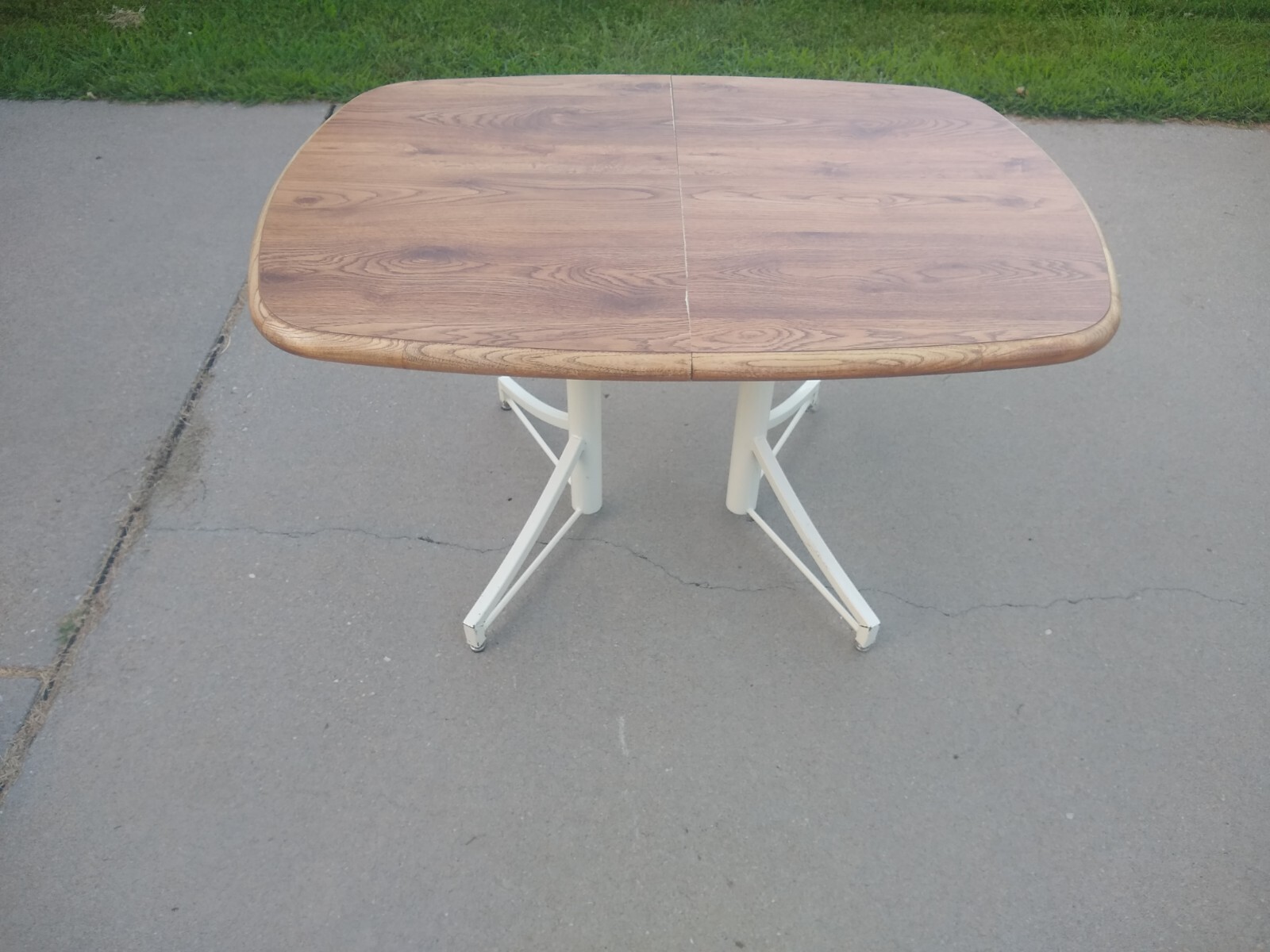 Set Table and 4 Caster Chairs, includes 10" Leaf eBay