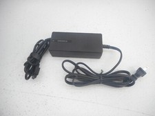 Insignia 90 W 10-Foot Universal Laptop Charger w/ Surge Protection NS-PWLC591 US