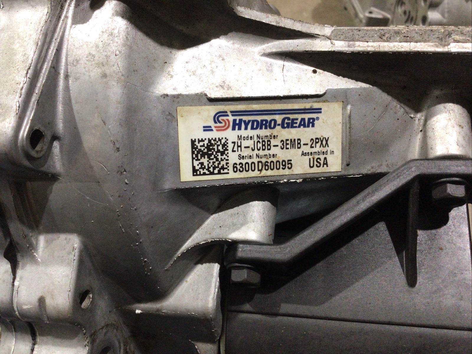 Hydro Gear ZT2800 Transaxle ZHJCBB3EMB2PXX eBay