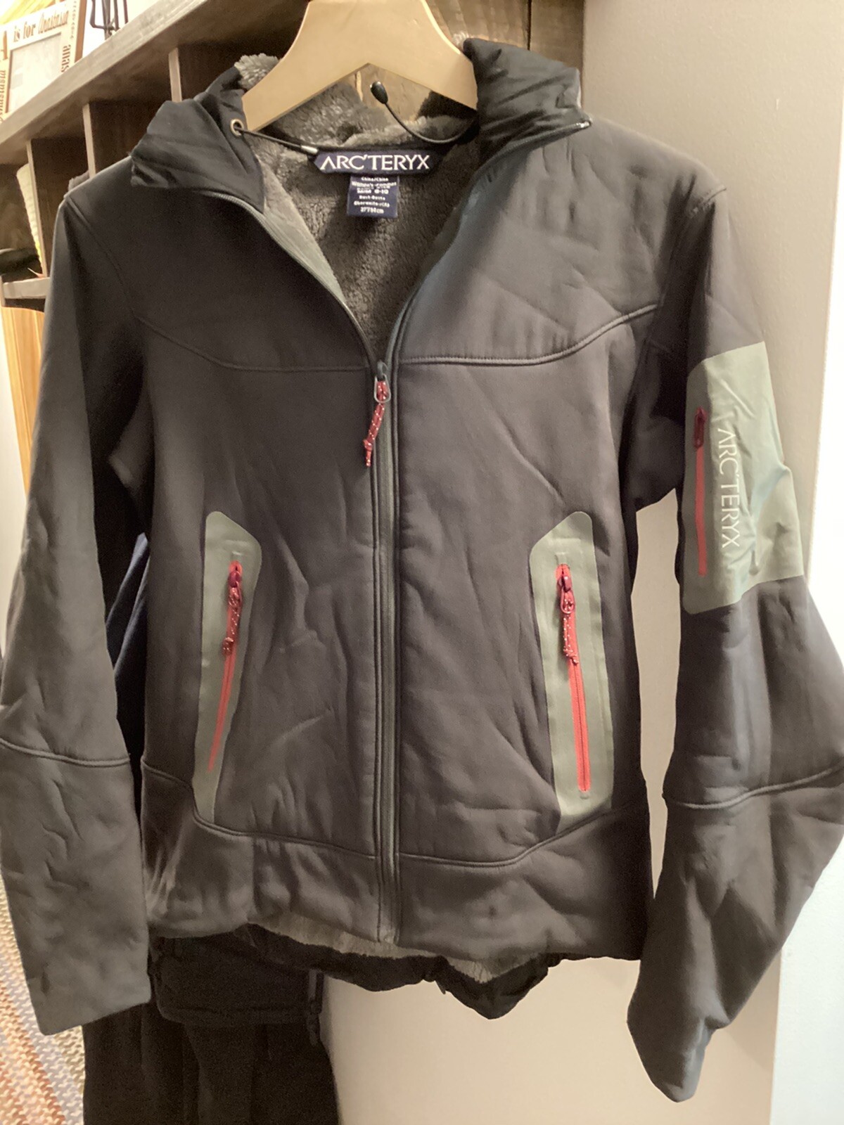 ARC'TERYX Arc’teryx Hyllus Felpa con Cappuccio Donna M Us intime Ottimeioni Condiz