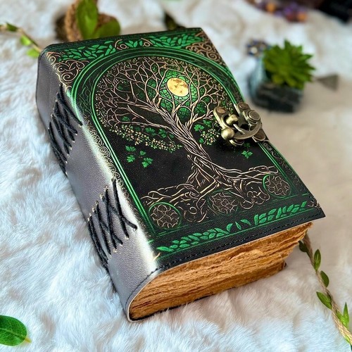400 Page Large Grimoire leather journal, Print Tree of Life Journal, Blank spell - Picture 9 of 11