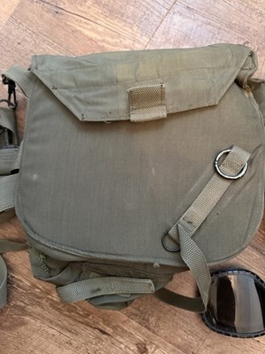 Authentic U.S. Military M40 Field Protective Mask Size Medium With