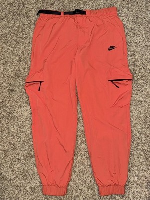 Nike Men s Tech Pack Woven UPF40+ Repel Lined Cargo Pants Sample