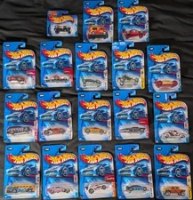 Hot Wheels 2003 1:64 Lot of 18 Diecast Various Cars 