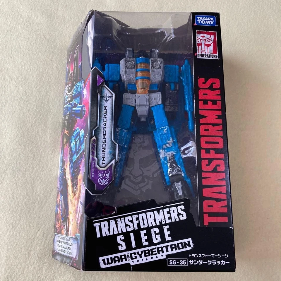 SG13 Megatron SG35 Thundercracker Transformers Siege 524791 - Image 3 of 4