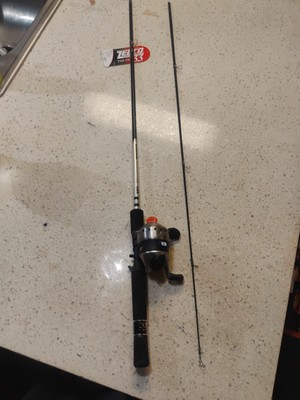 Zebco 33 Cork Handle Spincast Reel and IM6 Graphite Fishing Rod Combo