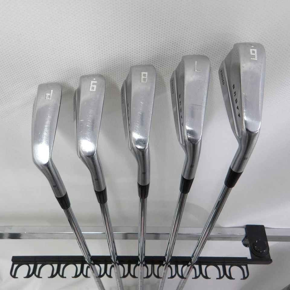 Daiwa Iron Set ONOFF FORGED(2020) KURO Stiff NS PRO MODUS3 TOUR120 5 pieces - Image 3 of 4