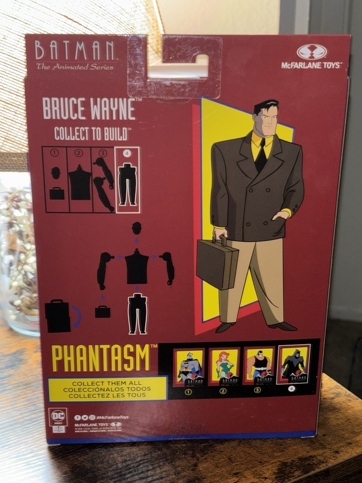 Batman: The Animated Series™ Build-a WAVE 4 includes