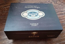 JC Newman Et Baton Double Toro Brown Wood Cigar Box Empty - 9..25" x 7" x 3.125"