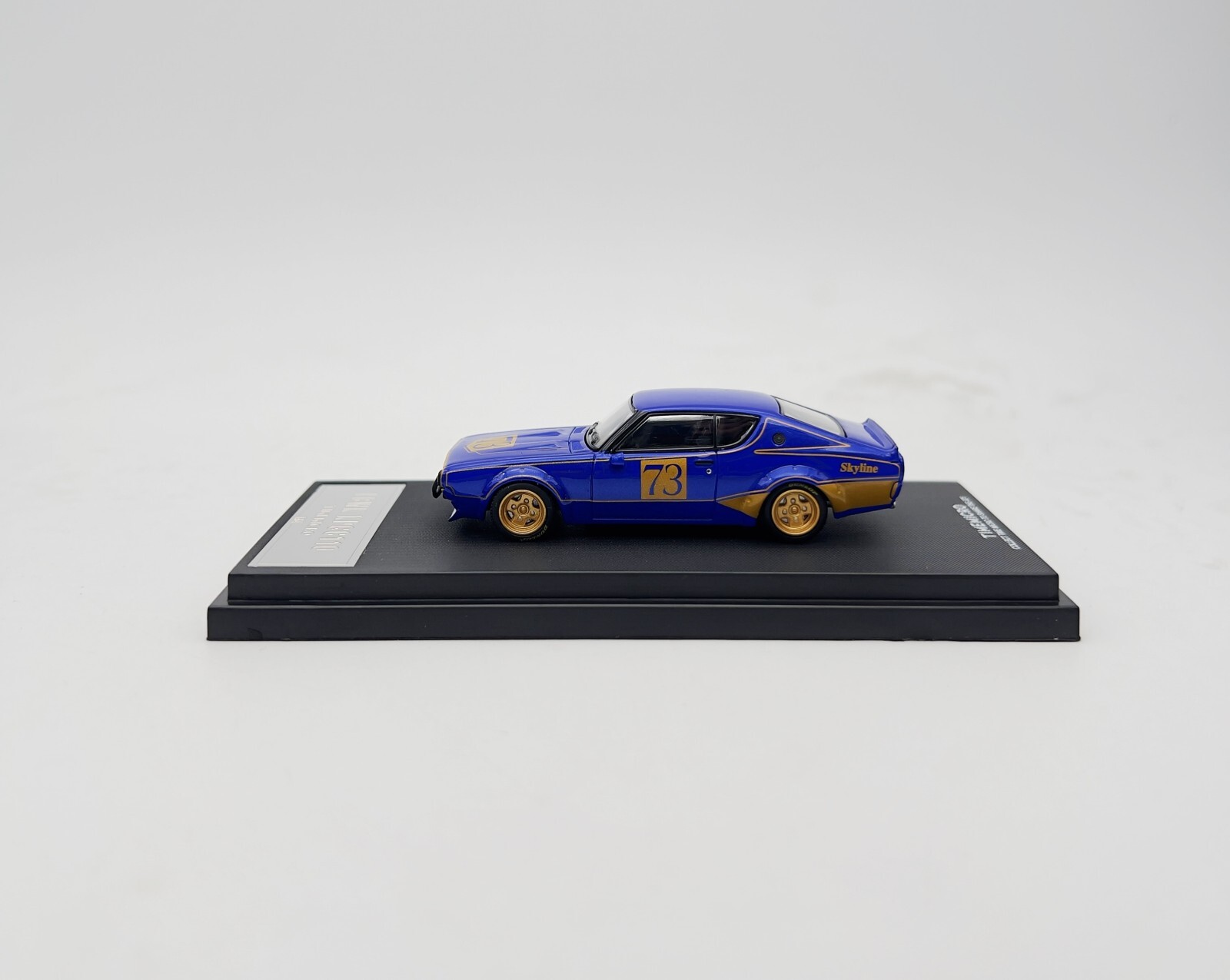 Picture 4 of 6
