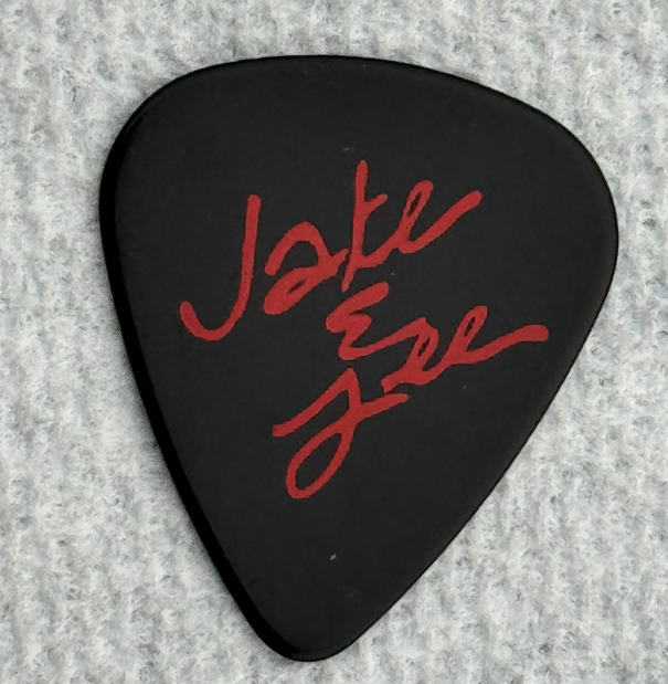 【直筆サイン入T】RED DRAGON CARTEL L Jake E Lee RED DRAGON CARTEL JAKE E LEE SIGNATURE GUITAR PICK RARE 2021 TOUR