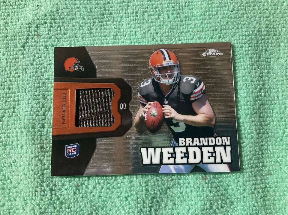2012 Topps Chrome Rookie Relics Brandon Weeden #RR4 Rookie RC - Image 4 of 4