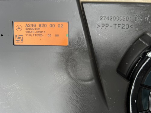 MERCEDES BENZ GLA W156 2017 AMG LINE HARMAN KARDON SUBWOOFER A2468200002 - Picture 4 of 5