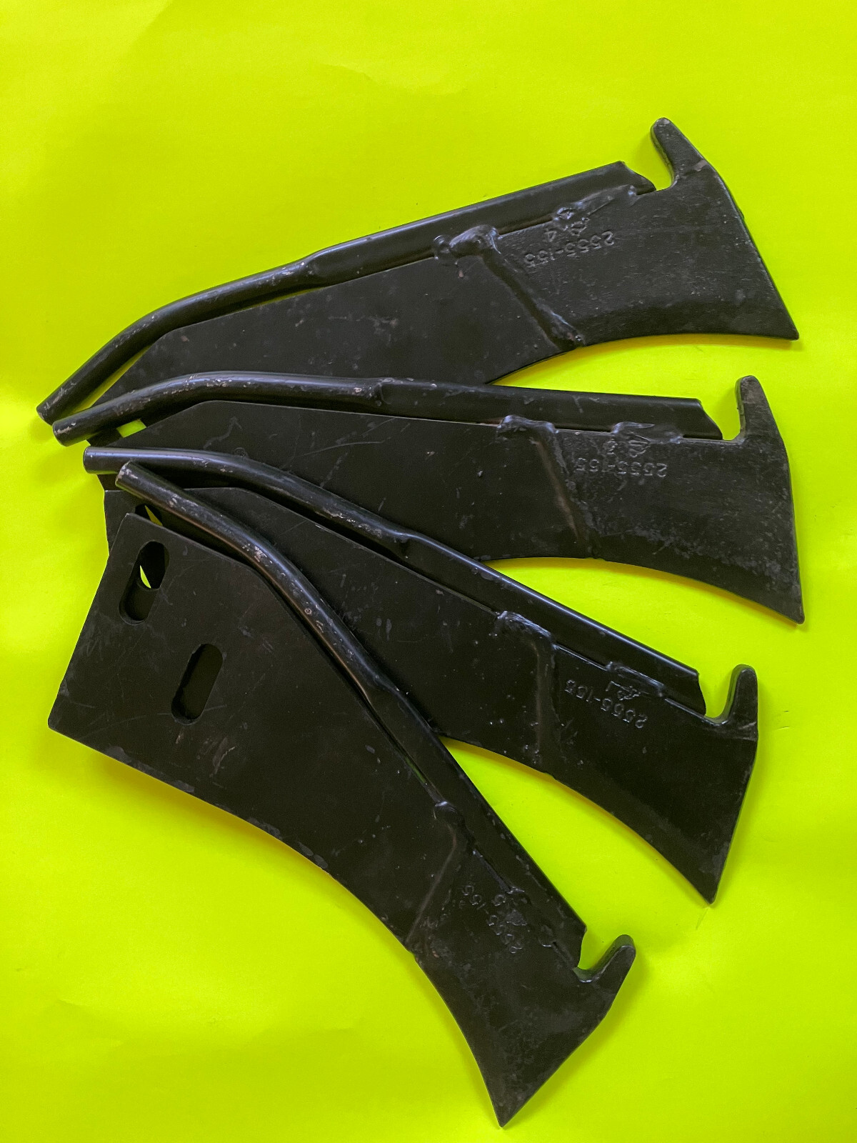 4 Yetter Liquid Fertilizer Knives, new, part 2555155 eBay