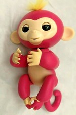 WowWee Monkey 5" Interactive Fingerling with Motion Moving Eyes Body Sounds