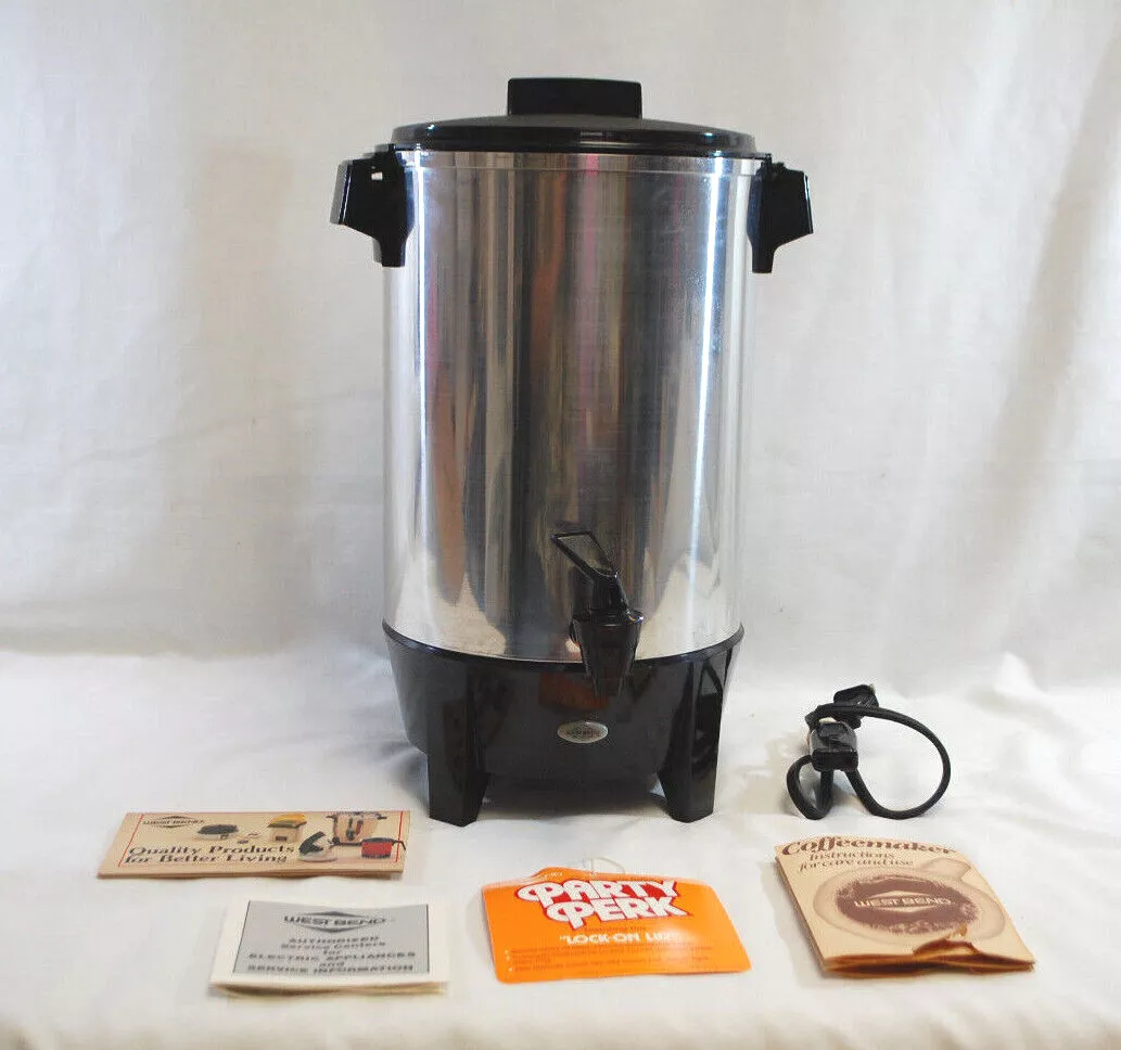 West Bend 58030 Party Perk Automatic Coffee Maker 12 to 30 Cups Vintage L2809