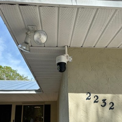 CCTV Camera Mount Bracket Security Camera Mounting Accessory Wall Corner Bracket