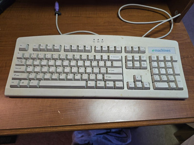eMachines E-Machines 7800 Wired PS/2 Keyboard