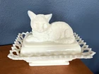 VINTAGE WESTMORELAND / L. G. WRIGHT MILK GLASS CAT RECTANGULAR CANDY DISH