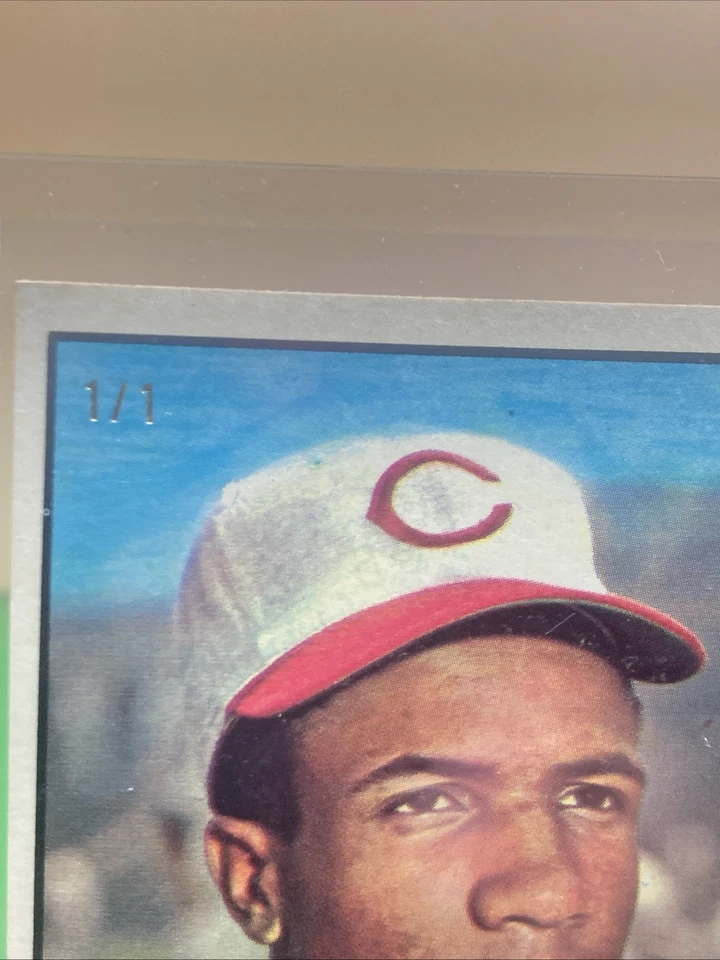1961 Topps - Frank Robinson #360 2025 Topps Holiday 1/1 Cincinnati Reds Foto 3 de 4