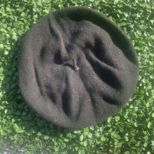 Vintage essential black beret