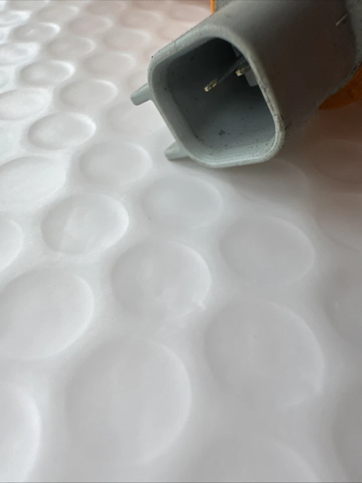 23169182 Genuino GM OEM MARCADOR LATERAL LÁMPARA CHEVROLET CADILLAC Lente Foto 3 de 4