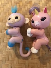 WowWee Fingerlings Unicorn Monkeys Works