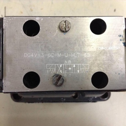 VICKERS Valve DG4V-3-6C-M-U-HL7-60-B13 Used #89135 - 第 6/7 張圖片