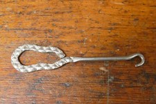 Antique Vintage Metal Shoe Button Hook w/ Ornate Pattern Handle - 3 5/8  