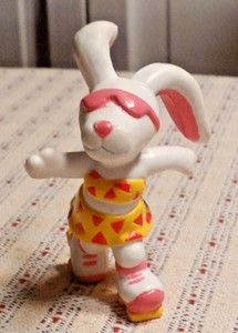 1989 Vintage Hardee's Kids Meal Toy - Beach Bunnies Roller Skating Bunny