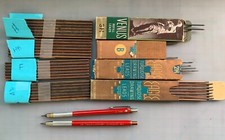 Dos lápices mecánicos de dibujo técnico Koh-I-Noor de colección + cables adicionales