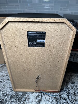 Panasonic SA-AK523 5 Disc CD Stereo System with Subwoofer (No