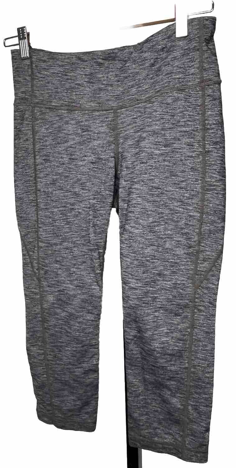 Athleta Gray Heather Capri Leggings with Stash Pocket Medium Stretch Yoga Crop Pants