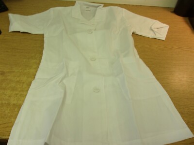 NEW  Women's White Short Sleeve S/S Medium M Pharmacy Jacket  *FREE SHIPPING*