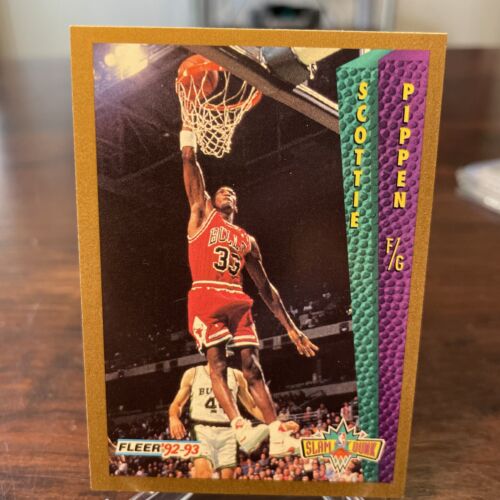 Scottie Pippen 1990 SkyBox #299 Chicago Bulls Slam Dunk - Picture 1 of 2