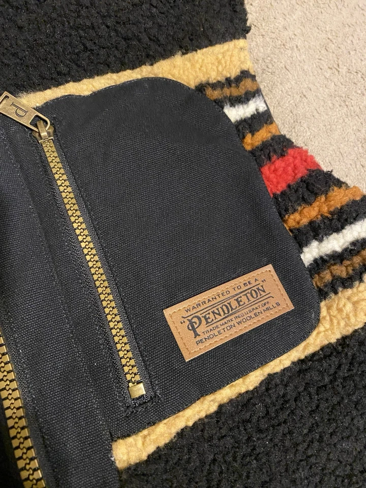 Pendleton Men's Ridgeline Olive Camp Stripe Fleece Full-Zip Vest Small - Image 2 of 4